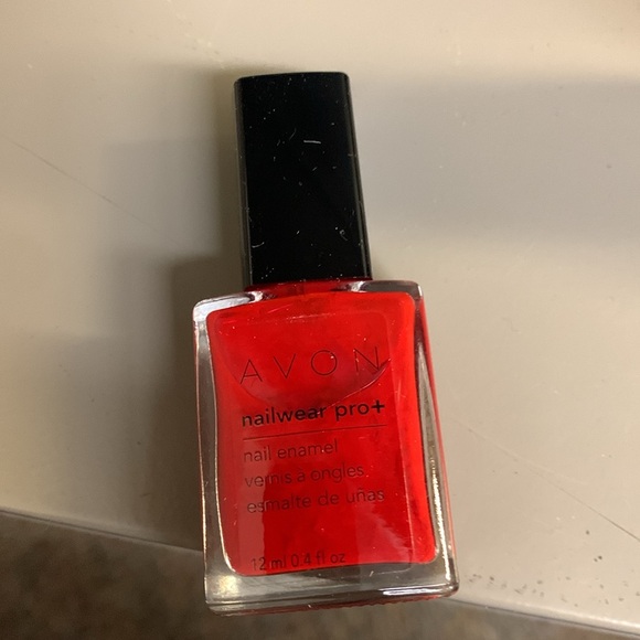 Avon Nailwear Pro Plus New in Box Set of 3 Real Red Venus and Rave - Picture 2 of 16
